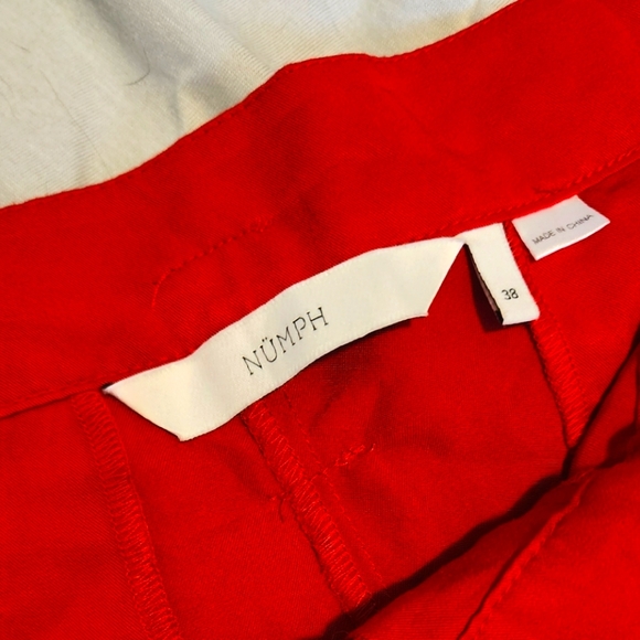 Numph red paperbag shorts - Picture 3 of 4